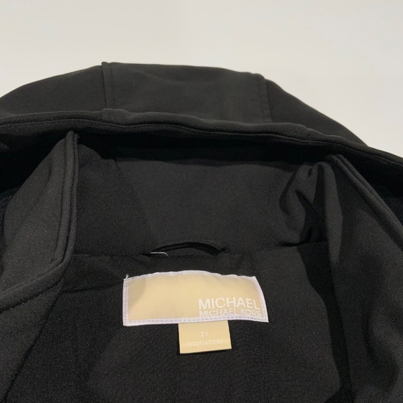 Michael Kors Sz 2X Hooded Water-Resistant Soft Shell Raincoat Jacket - Picture 4 of 10